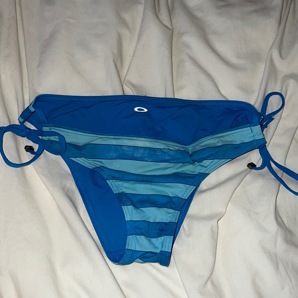 Reversible Oakley Bikini bottoms